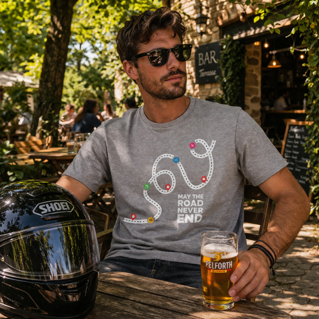 T-shirt homme - Courbes stylées